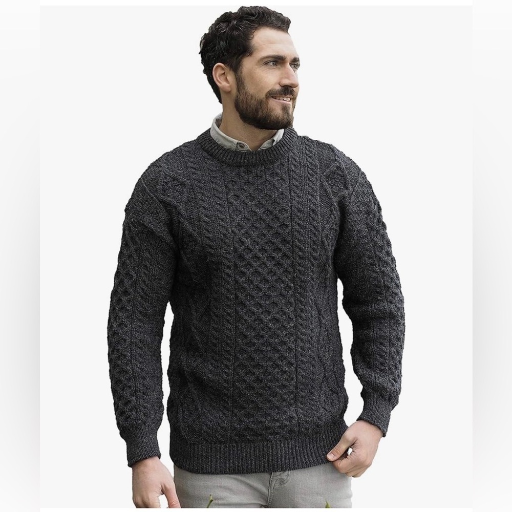 Aran Crafts Irish Soft Cable Knitted Crewneck Sweater Unisex Size M Charcoal